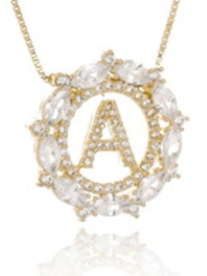Colar com inicial modelo 214