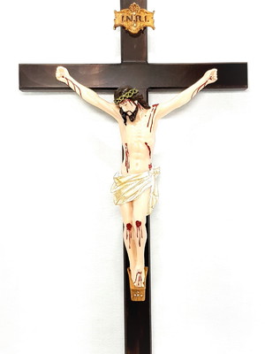 Crucifixo de parede c/ cristo em resina 50 cm