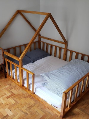 Cama meia-casinha (casal)