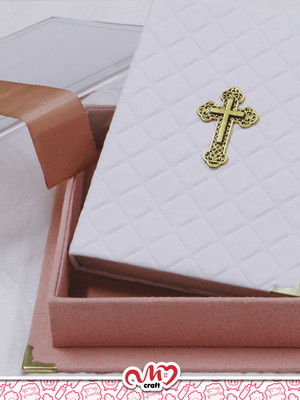 Kit caixa acrílica convite/presente com bíblia personalizada