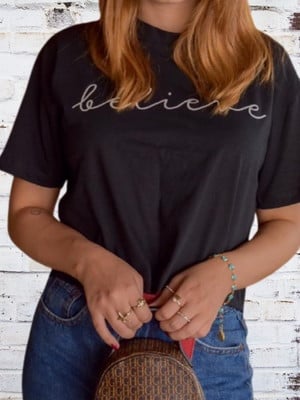 Cropped tshirt comfy believe