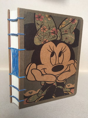 Caderno minnie laço azul