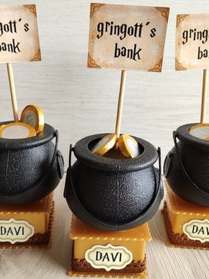 Decoração calderão harry potter personalizada