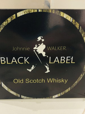Placa black label em mdf