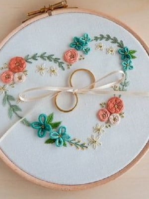 Quadro decorativo - coração porta aliança