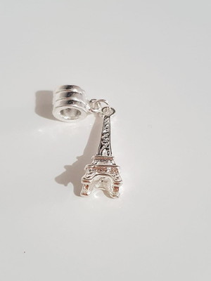 Berloque pingente banhado prata eiffel