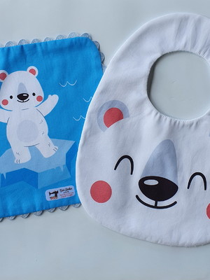 Kit maninha /toalinha e babador + prendedor de chupeta