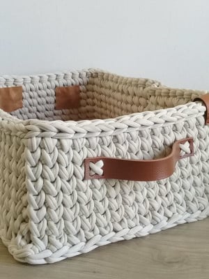 Cesto organizador retangular em crochê - 13cm de altura