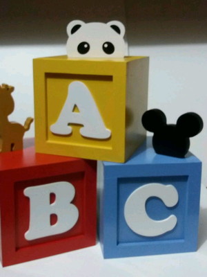 Cubos decorados 15cm
