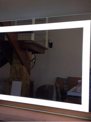 Espelho retangular com iluminação de led - 50cm a x 75 cm l