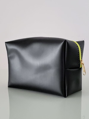 Necessaire em silicone