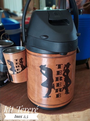 Termica tereré inox revestida em couro 2,5 litros
