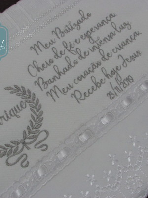 Toalha batizado com renda e oração