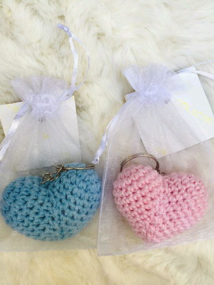 Chaveiro amigurumi coração