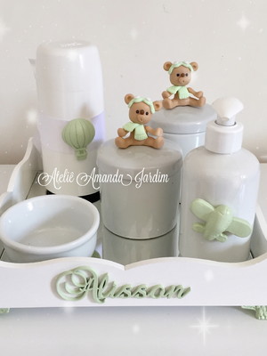 Kit higiene do bebe porcelana ursinho aviador verde com nome