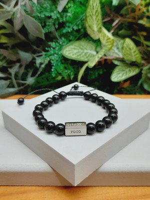 Pulseira pedra ônix e plaquinha com palavras motivação