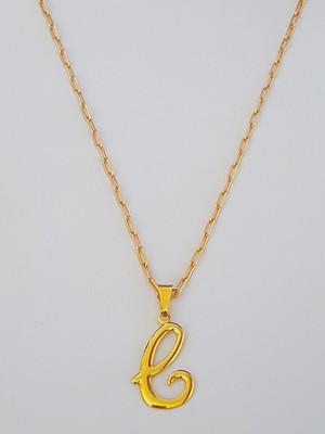 Corrente cordão 50 cm pingente letra c folheado ouro. c57c1