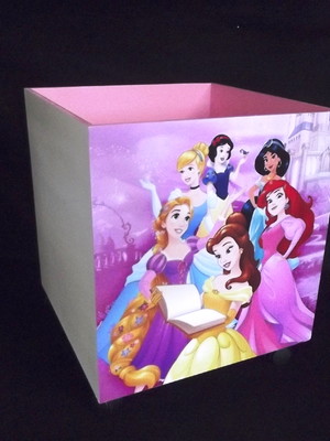 Caixa organizadora de brinquedo