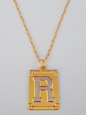 Corrente cordão 60 cm pingente letra r folheado ouro. c57r19