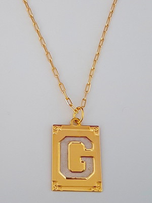 Corrente cordão 70 cm pingente letra g folheado ouro. c57g19