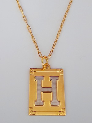 Corrente cordão 70 cm pingente letra h folheado ouro. c57h19