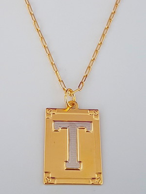 Corrente cordão 70 cm pingente letra t folheado ouro. c57t19