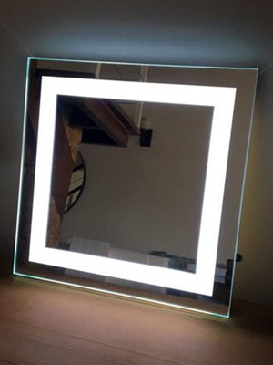 Espelho quadrado led com iluminação - 65cm x 65cm