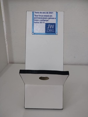 Porta celular com furo para carregador