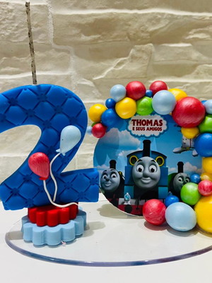 Vela personalizada - tema: thomas e seus amigos