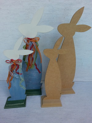 Kit placa com 02 coelhos em mdf (6mm).