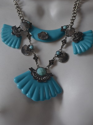 Maxi colar boho -azul celeste n.e.