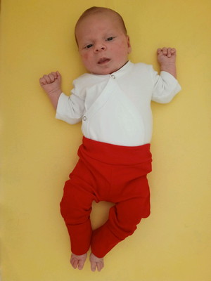 Calça vermelha para bebes com cós de ajuste e pé reversível