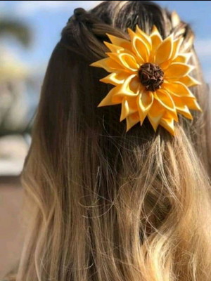 Flor de girassol artesanal para cabelo
