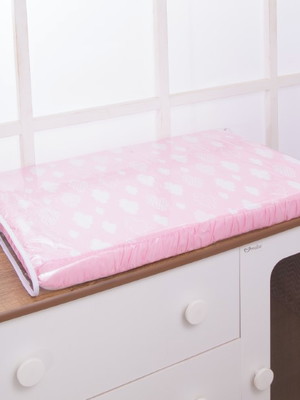 Trocador de cômoda plastificado nuvem com estrela rosa