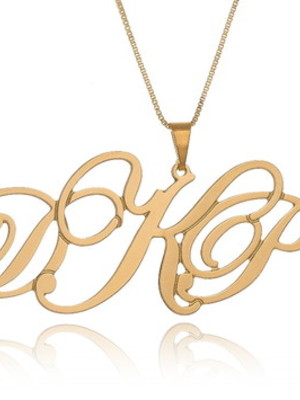 Colar monograma três iniciais modelo 14
