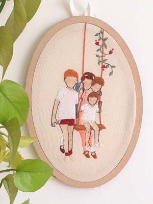 Bordado personalizado com foto 26 cm x 18 cm