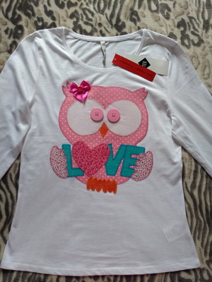 Camiseta manga longa com bordado em patch apliqué
