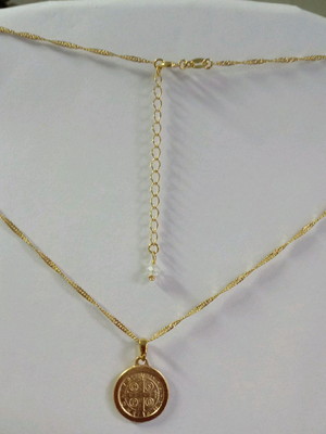 Colar medalha de são bento folheado a ouro 23cms