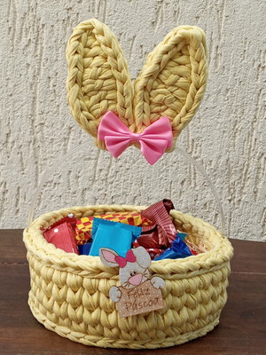Kit de páscoa 2 em 1 com cestinho e tiara de crochê