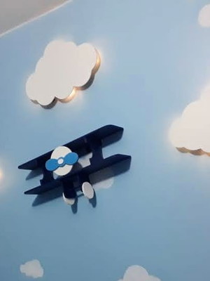 Kit de nuvem com led pmg mais prateleira avião quarto bebe