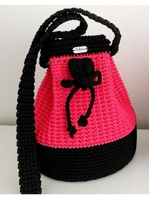 Bolsa saco pink em crochê