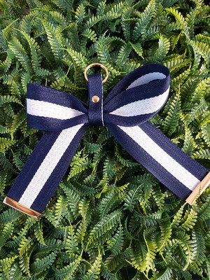 Chaveiro laço chique fitas mescla com azul e branco