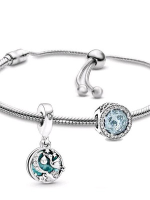 Pulseira com berloques