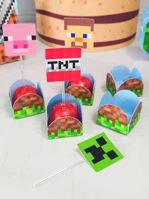 Forminha com topper minecraft