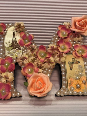 Mdf "m" grande decorado
