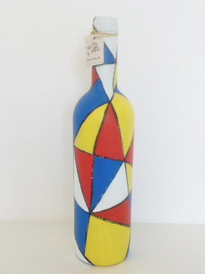Garrafa multicolorida inspirada em mondrian