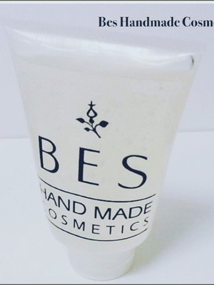 Alcool em gel aromático 70% 110grs