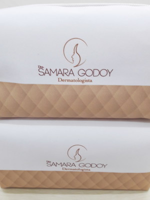 Necessaire box com logo