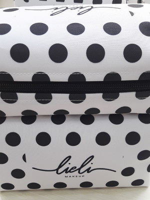 Necessaire box com logo