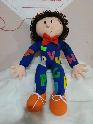 Senhor alfabeto com dedinhos